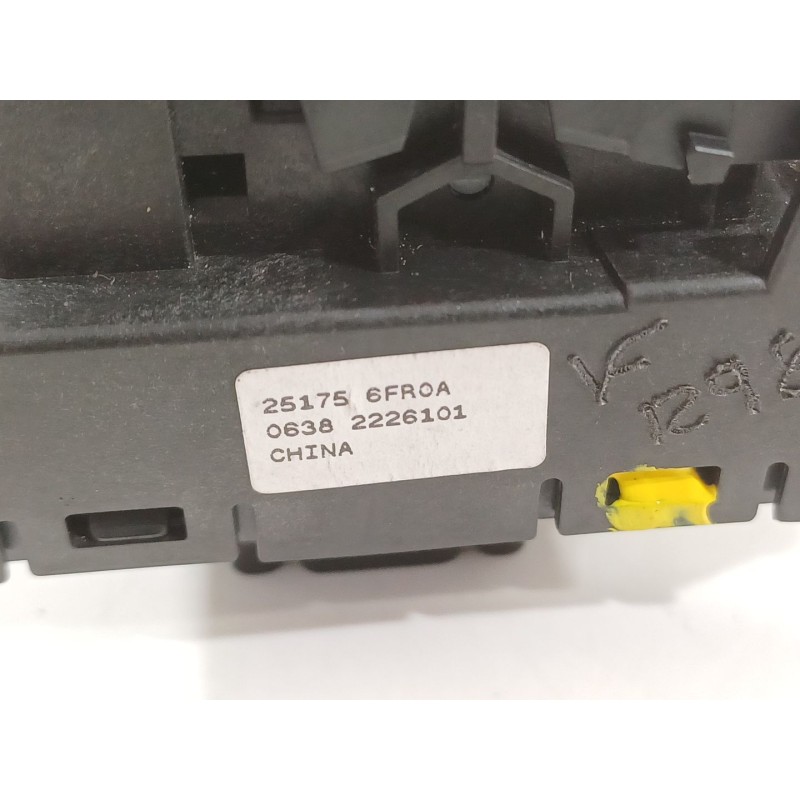 Recambio de palanca freno de mano para nissan qashqai (j11) 1.6 dci turbodiesel cat referencia OEM IAM 251756FR0A  