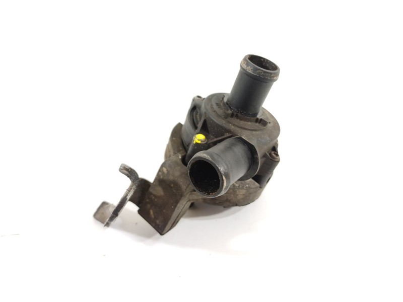 Recambio de bomba agua para skoda octavia lim. (5e3) l&k referencia OEM IAM 2Q0965567A  2Q0965561