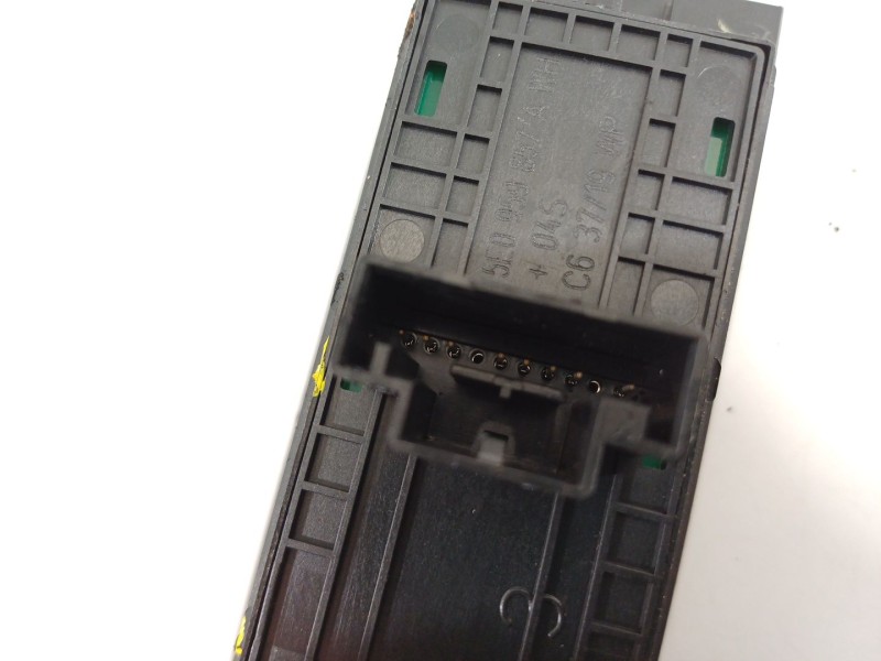 Recambio de mando elevalunas delantero izquierdo para skoda octavia lim. (5e3) l&k referencia OEM IAM 5E0959857A  