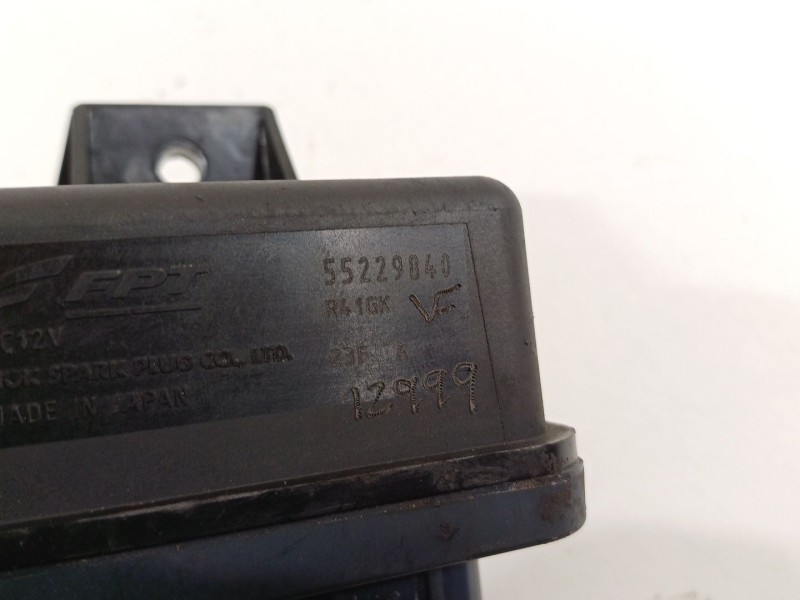 Recambio de caja precalentamiento para peugeot bipper avantage referencia OEM IAM 55229840  