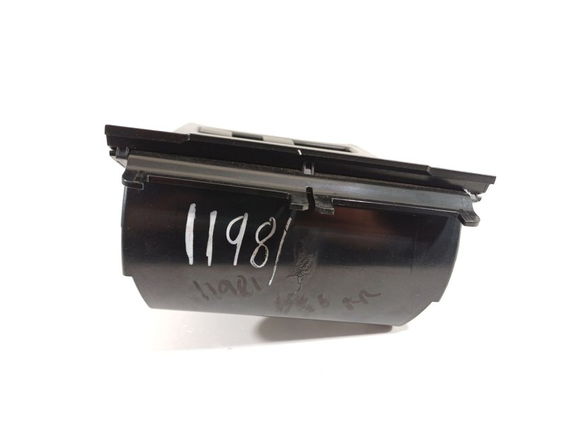 Recambio de cenicero para volkswagen golf vi (5k1) gti referencia OEM IAM 5K0857961A  