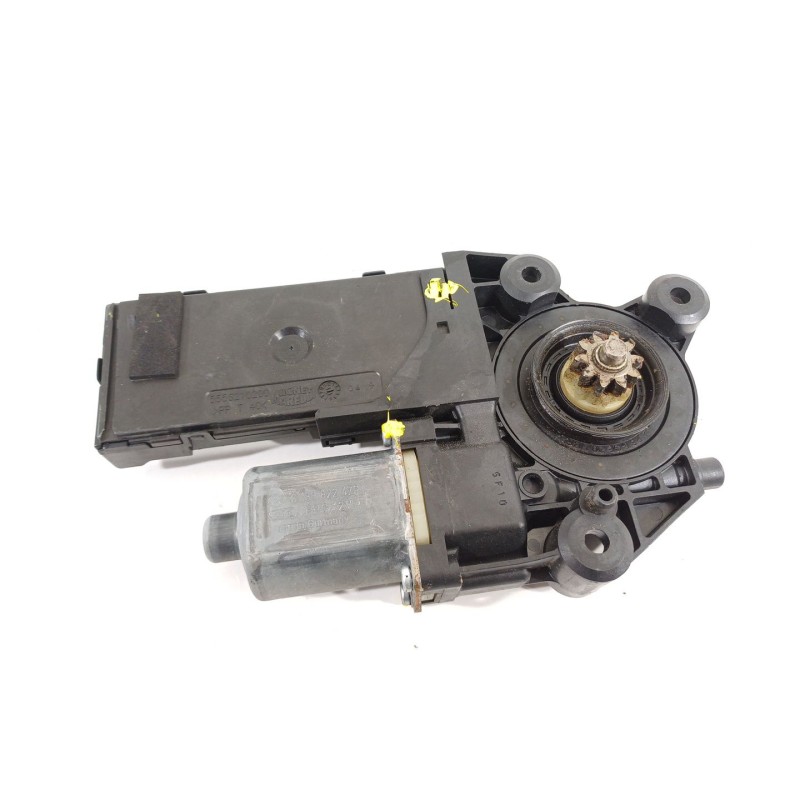 Recambio de motor elevalunas delantero izquierdo para renault megane iii berlina 5 p dynamique referencia OEM IAM 807315510R  