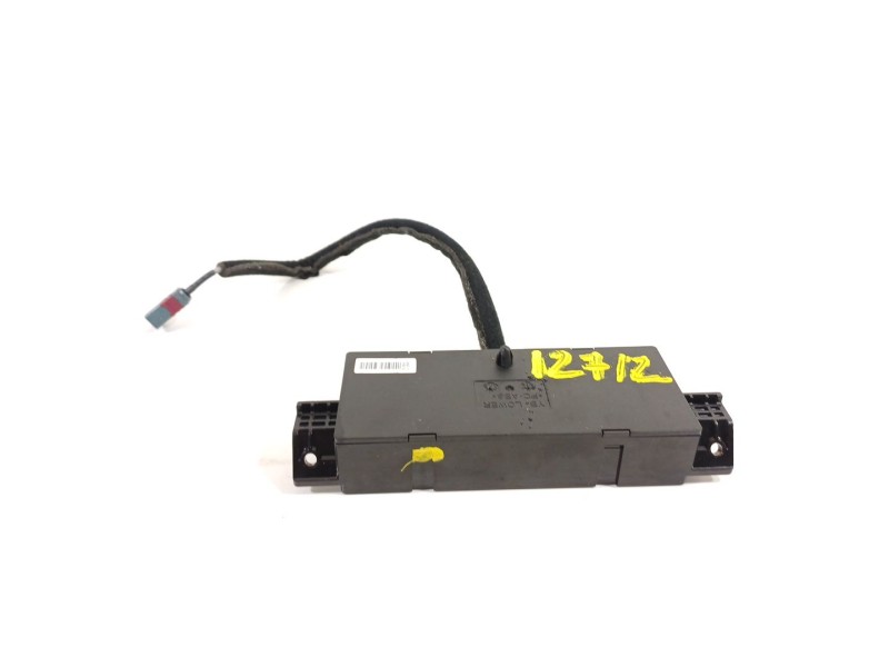 Recambio de modulo electronico para kia stonic (ybcuv) platinum edition referencia OEM IAM 96240h8000  