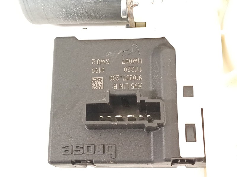 Recambio de motor elevalunas trasero derecho para renault megane iii sport tourer business referencia OEM IAM 827306548R  