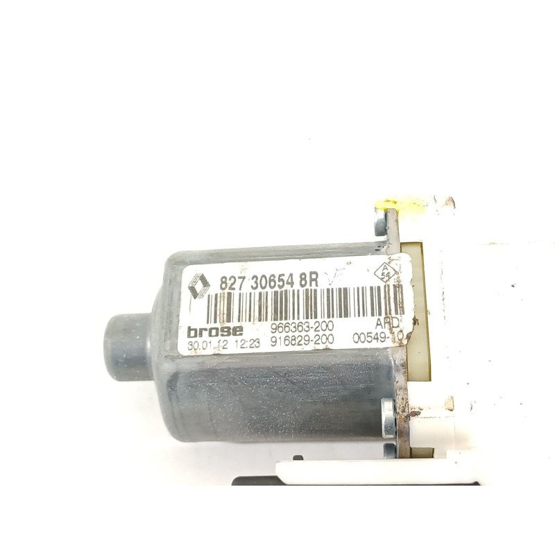 Recambio de motor elevalunas trasero derecho para renault megane iii sport tourer business referencia OEM IAM 827306548R  