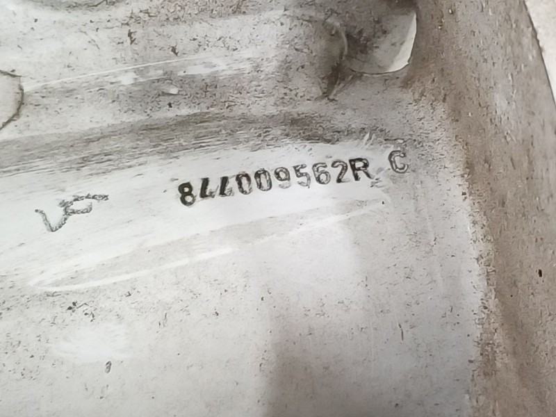 Recambio de bisagra puerta para opel vivaro b kasten/combi combi l1 2.9t referencia OEM IAM 844009562R  