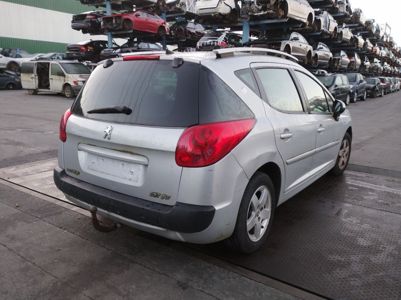 peugeot 207 sw del año 2010