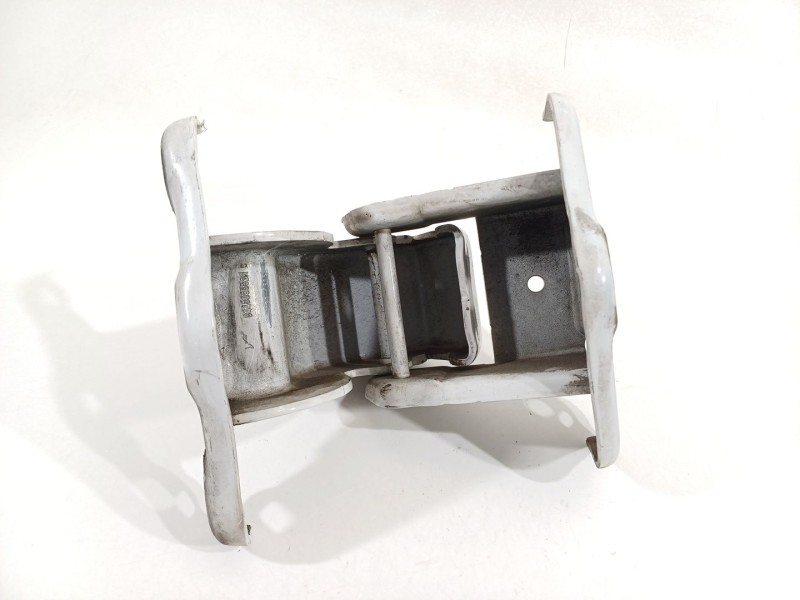 Recambio de bisagra puerta para opel vivaro b kasten/combi combi l1 2.9t referencia OEM IAM 93867626  904101690