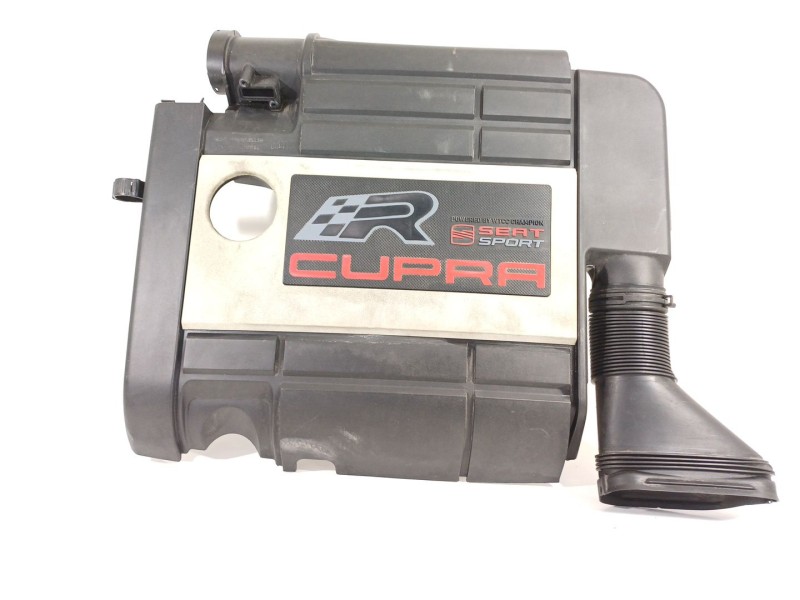 Recambio de tapa motor para seat leon (1p1) 2.0 cupra r referencia OEM IAM 06F133837AN  