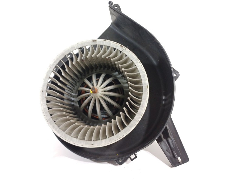 Recambio de ventilador calefaccion para volkswagen polo (6r1) advance referencia OEM IAM 6Q1820015H  