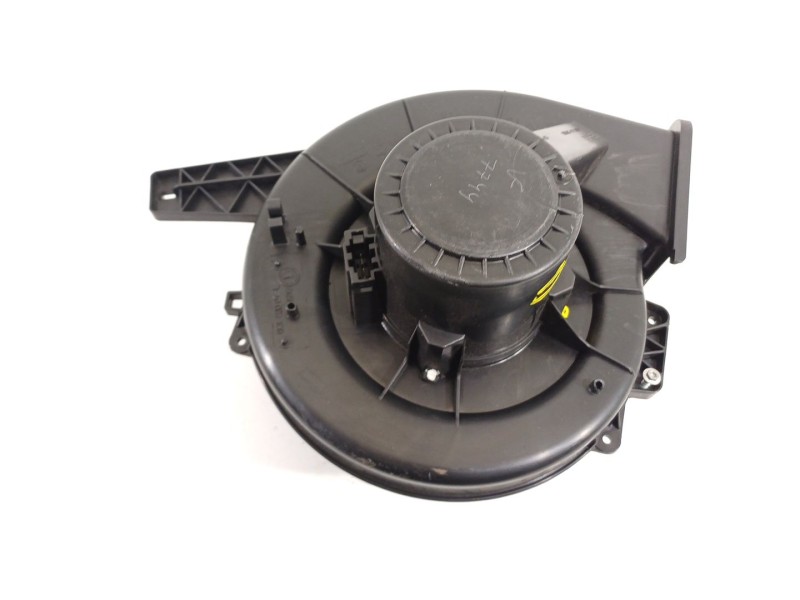 Recambio de ventilador calefaccion para volkswagen polo (6r1) advance referencia OEM IAM 6Q1820015H  