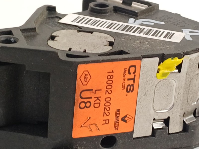 Recambio de potenciometro pedal para renault megane iii berlina 5 p dynamique referencia OEM IAM 180020022R  