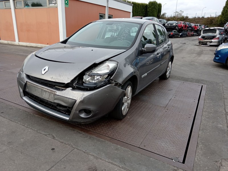 renault clio iii del año 2009