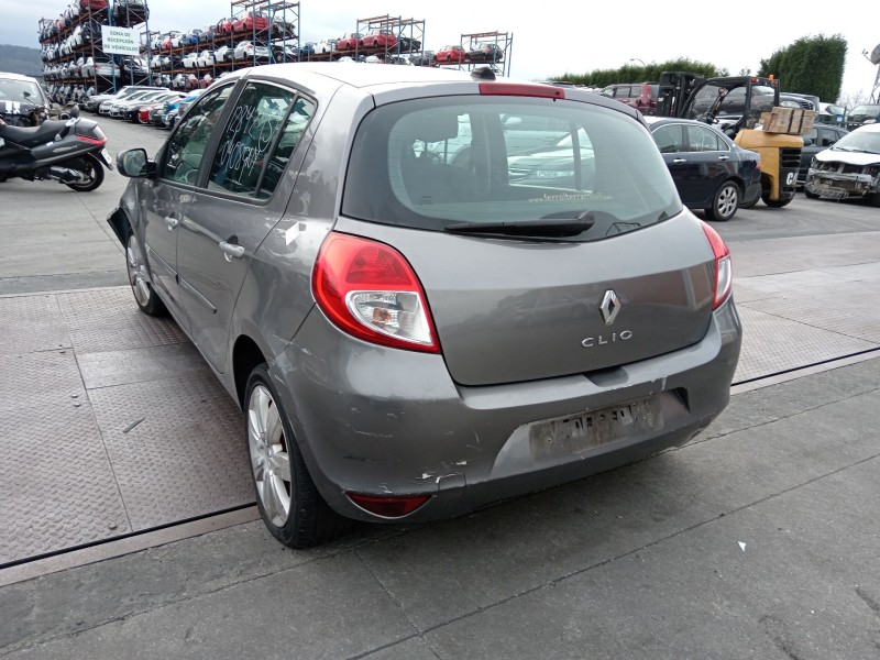 renault clio iii del año 2009