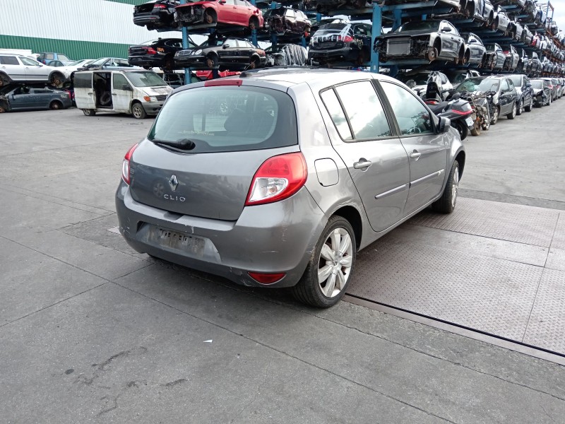 renault clio iii del año 2009