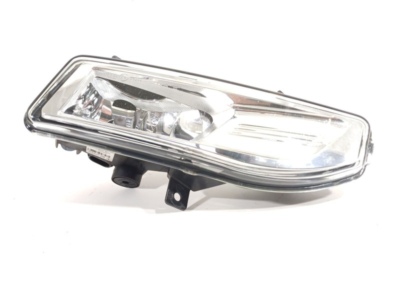 Recambio de faro antiniebla derecho para nissan qashqai (j11) 1.6 dci turbodiesel cat referencia OEM IAM 261508995A  