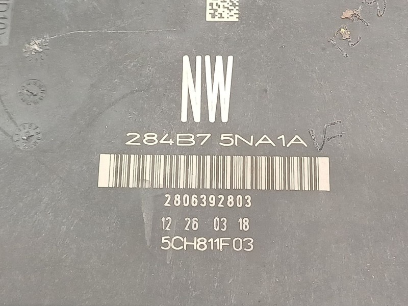 Recambio de caja reles / fusibles para nissan qashqai (j11) 1.6 dci turbodiesel cat referencia OEM IAM 284B75NA1A  