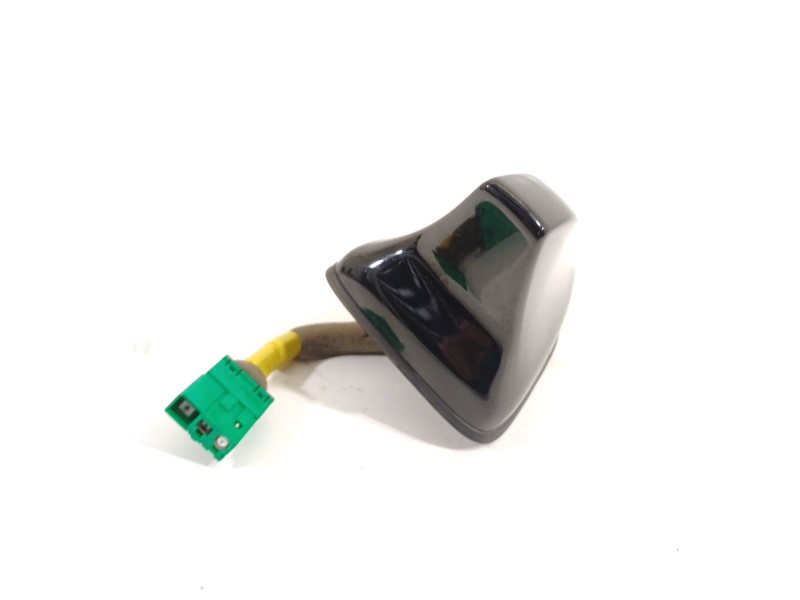 Recambio de antena para hyundai i30 (pd) essence referencia OEM IAM 96210G4210EB  