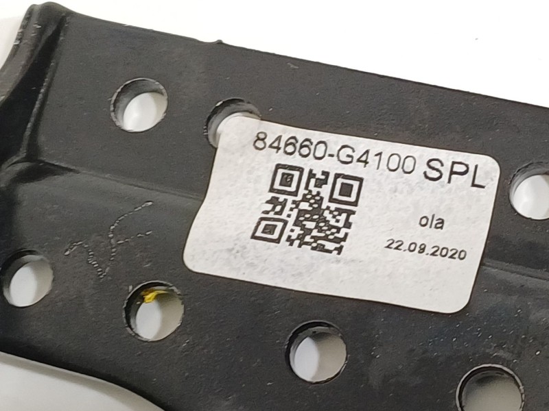Recambio de apoyabrazos central para hyundai i30 (pd) essence referencia OEM IAM 84660G4100SPL  84660G4100