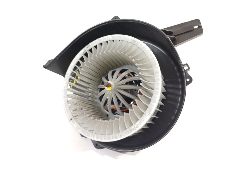 Recambio de ventilador calefaccion para skoda fabia active referencia OEM IAM 6R1819015A  