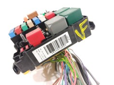 Recambio de caja reles / fusibles para citroën c3 elle referencia OEM IAM 9804846880  BFRM2010ECOV03 2