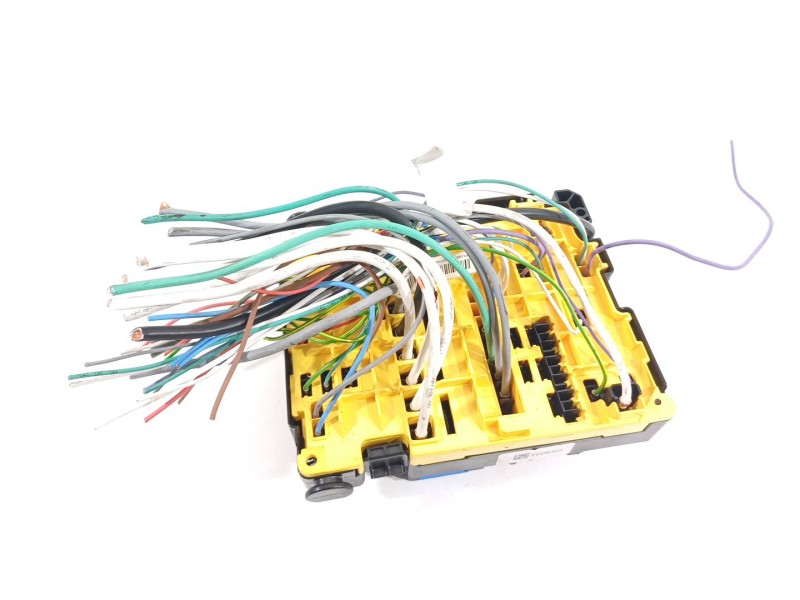 Recambio de caja reles / fusibles para citroën c3 elle referencia OEM IAM 9804846880  BFRM2010ECOV03