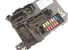 Recambio de caja reles / fusibles para fiat punto (199_) 1.3 d multijet referencia OEM IAM 00517817590  28050017 2