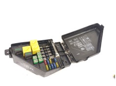 Recambio de caja reles / fusibles para land rover freelander baikal familiar referencia OEM IAM YQE500330  082928062106