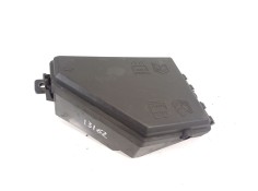 Recambio de caja reles / fusibles para land rover freelander baikal familiar referencia OEM IAM YQE500330  082928062106 2