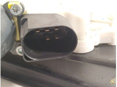 Recambio de elevalunas trasero derecho para bmw x5 (e70) xdrive30d referencia OEM IAM 67627166382 7137030 67627267692 2