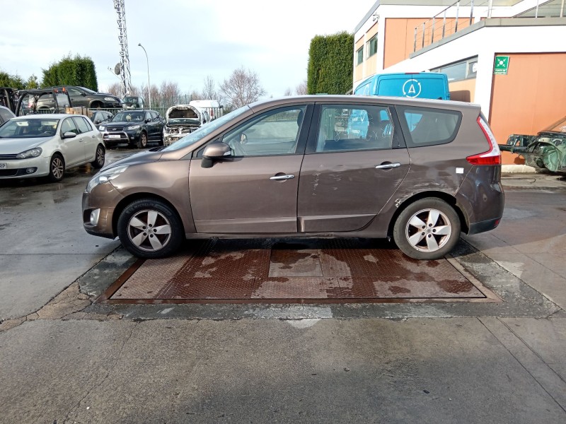 renault scenic iii del año 2010
