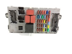 Recambio de caja reles / fusibles para citroën jumper ii furgoneta 2.2 hdi 100 referencia OEM IAM 1361296080  