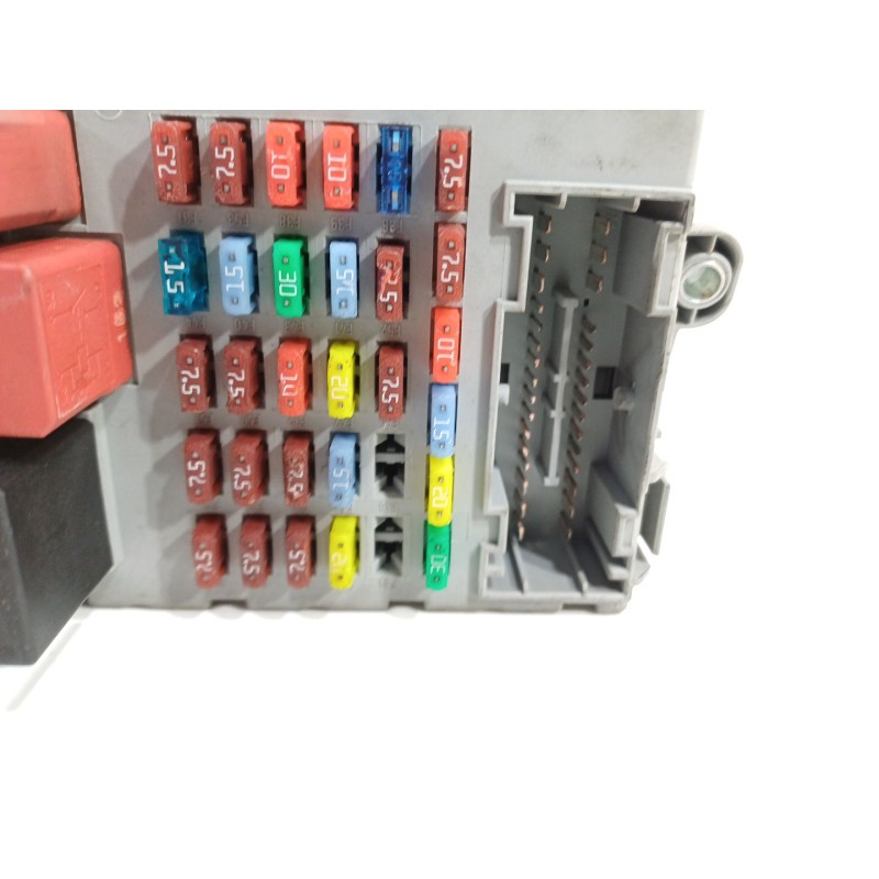 Recambio de caja reles / fusibles para citroën jumper ii furgoneta 2.2 hdi 100 referencia OEM IAM 1361296080  
