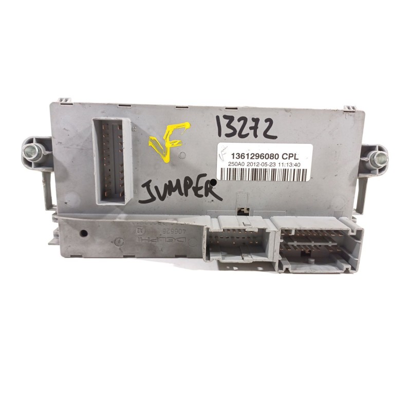 Recambio de caja reles / fusibles para citroën jumper ii furgoneta 2.2 hdi 100 referencia OEM IAM 1361296080  