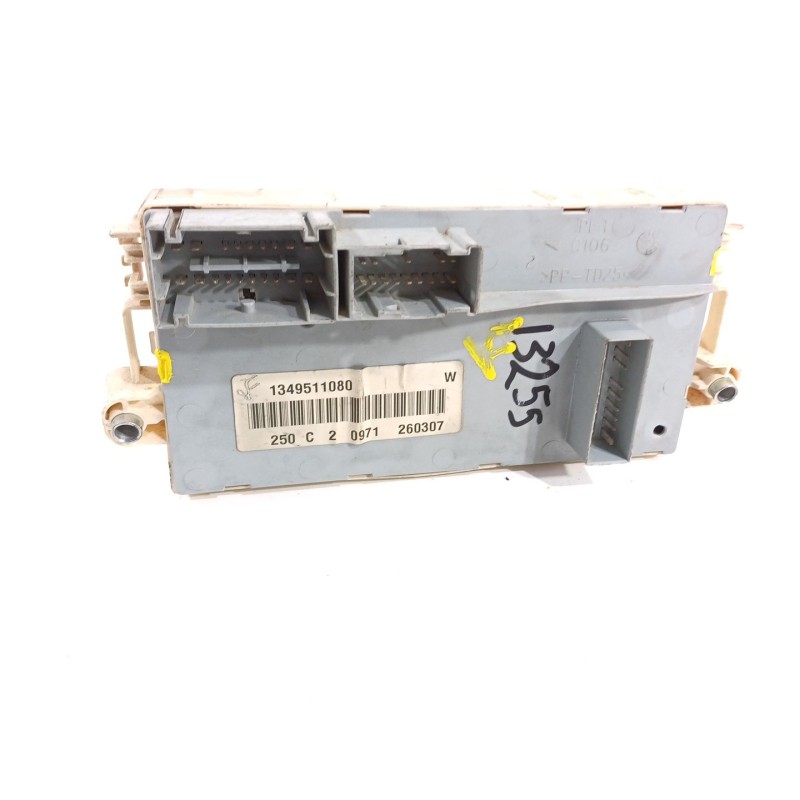 Recambio de caja reles / fusibles para citroën jumper ii autobús 2.2 hdi 120 referencia OEM IAM 1349511080  