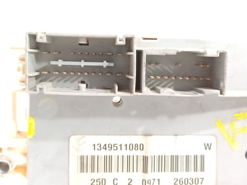 Recambio de caja reles / fusibles para citroën jumper ii autobús 2.2 hdi 120 referencia OEM IAM 1349511080  