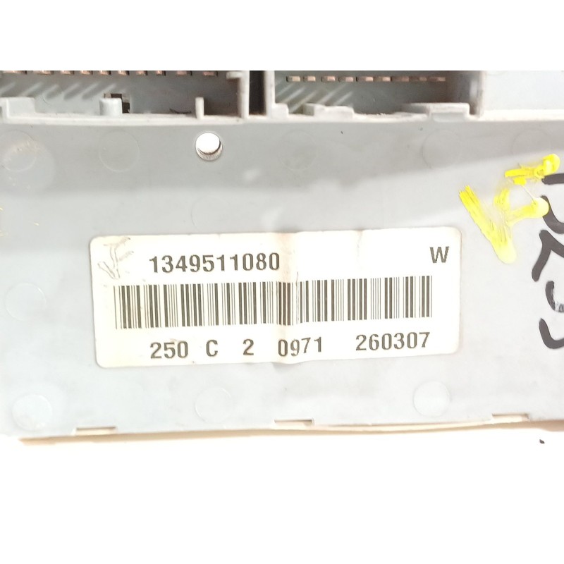 Recambio de caja reles / fusibles para citroën jumper ii autobús 2.2 hdi 120 referencia OEM IAM 1349511080  