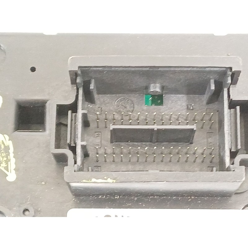 Recambio de caja reles / fusibles para peugeot boxer caja abierta (bat. 4035)(333/335)(2007 =>) hdi (333) referencia OEM IAM 137