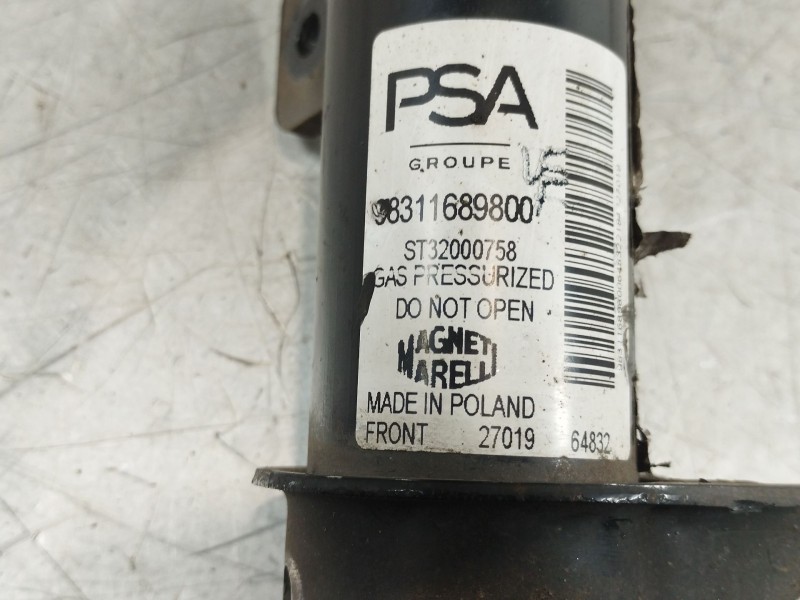 Recambio de amortiguador delantero derecho para peugeot 208 2020 referencia OEM IAM 98311689800  