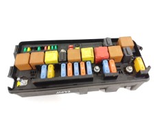 Recambio de caja reles / fusibles para saab 9-3 sport hatch 1.9 tid vector referencia OEM IAM 12767115  519109300