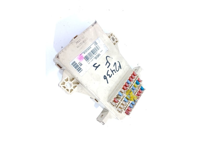 Recambio de caja reles / fusibles para kia cee´d emotion referencia OEM IAM 919501H51010  