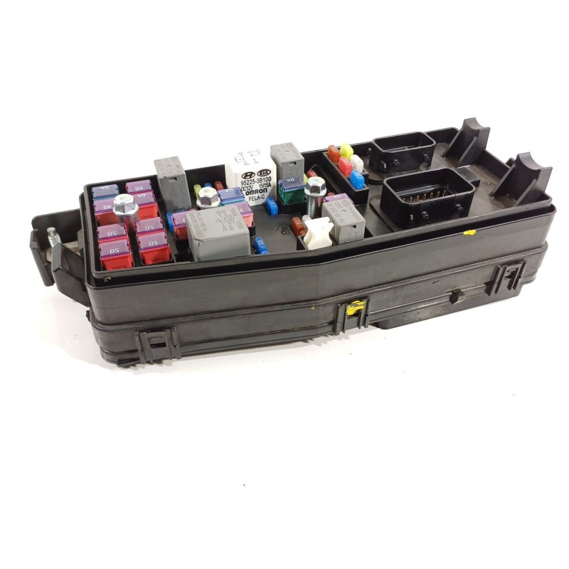 Recambio de caja reles / fusibles para kia carnival / grand carnival iii (vq) 2.2 crdi referencia OEM IAM 919504D240OP  