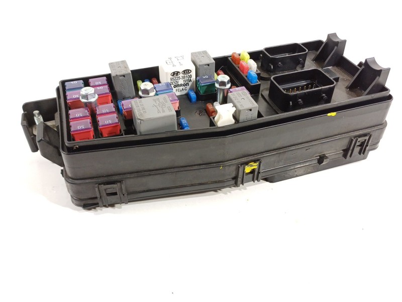 Recambio de caja reles / fusibles para kia carnival / grand carnival iii (vq) 2.2 crdi referencia OEM IAM 919504D240OP  