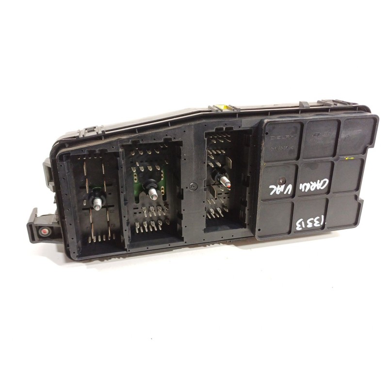 Recambio de caja reles / fusibles para kia carnival / grand carnival iii (vq) 2.2 crdi referencia OEM IAM 919504D240OP  