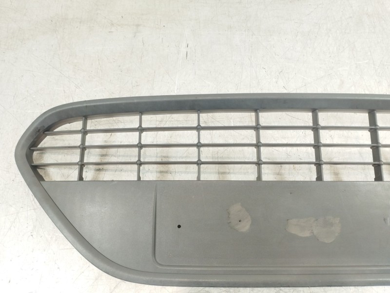 Recambio de rejilla paragolpes delantero para ford focus lim. (cb4) business referencia OEM IAM 8m5117b968a  