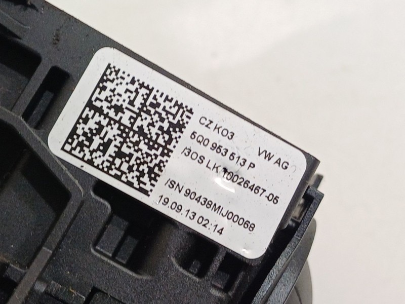 Recambio de mando intermitentes para volkswagen golf vii lim. advance bluemotion referencia OEM IAM 5Q0953507AA  5Q0953513P