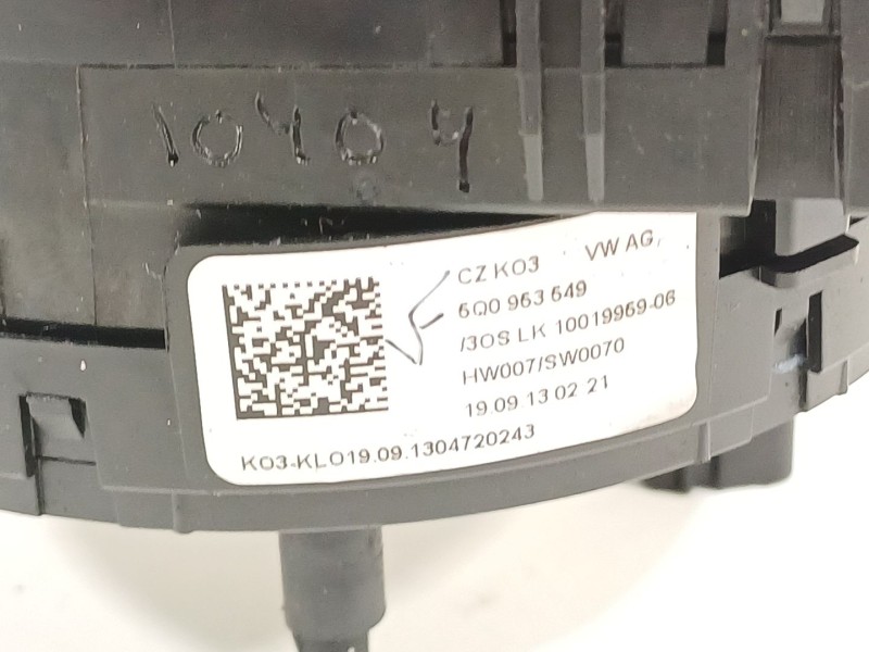 Recambio de anillo airbag para volkswagen golf vii lim. advance bluemotion referencia OEM IAM 5Q0953549  