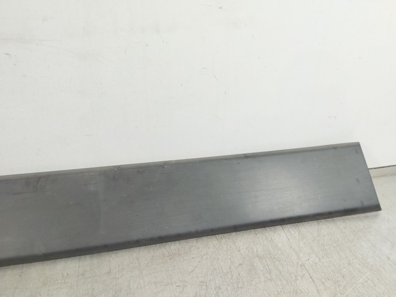 Recambio de moldura para fiat ducato combi 30 (290) 130 (l1h1) referencia OEM IAM 1307248070  