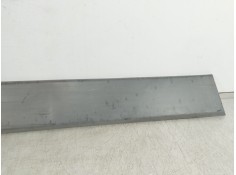 Recambio de moldura para fiat ducato combi 30 (290) 130 (l1h1) referencia OEM IAM 1306606070   2