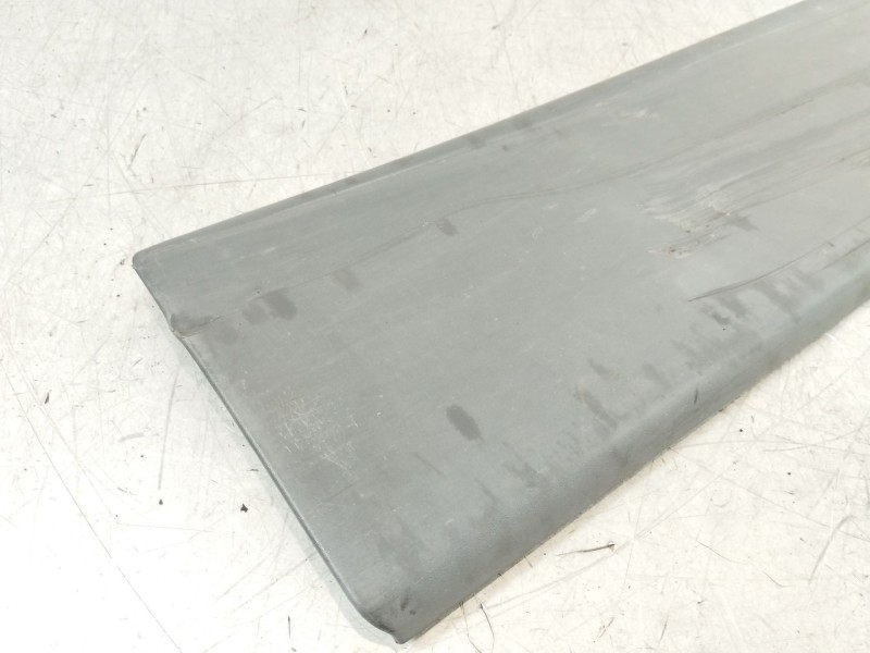 Recambio de moldura para fiat ducato combi 30 (290) 130 (l1h1) referencia OEM IAM 1306606070  